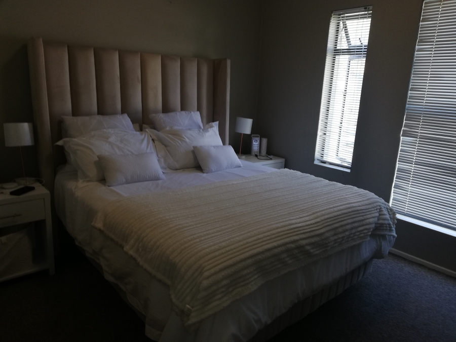 2 Bedroom Property for Sale in Nahoon Valley Park Eastern Cape